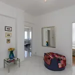 Rea *